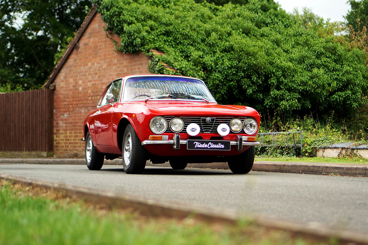 Alfa Romeo GT Junior 2000 - 1975